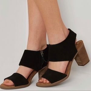 TOMS Majorca Cut-Out Block Heel Sandal